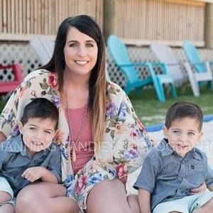 Meet your Posher, Teri